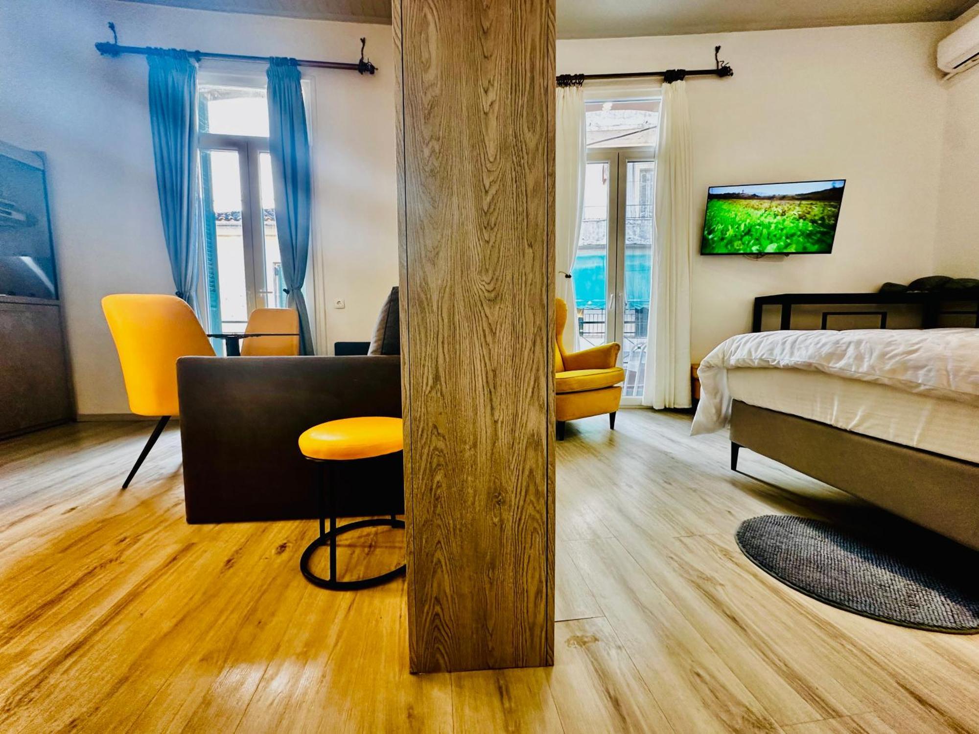 Travelers Luxury Suites, & Appartement *