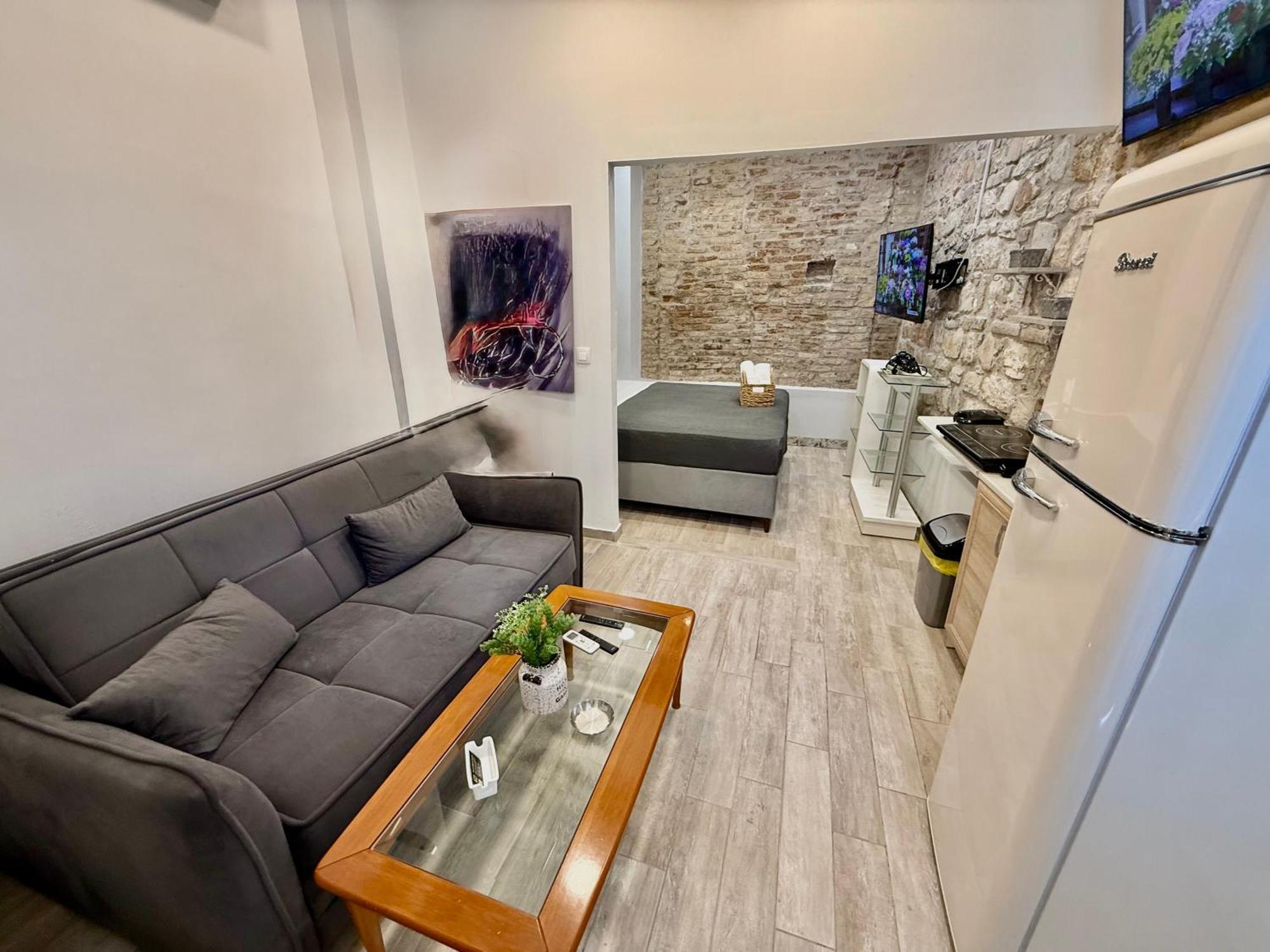 Appartement Travelers Luxury Suites, & *