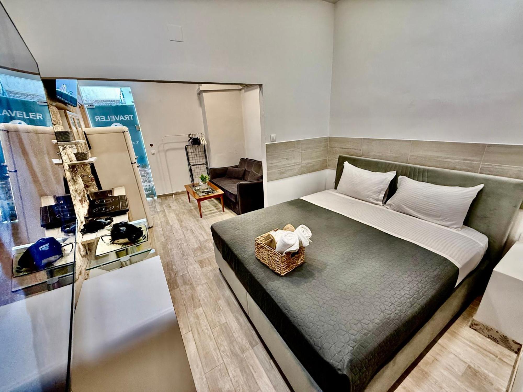 Appartement Travelers Luxury Suites, & Corfu (city)